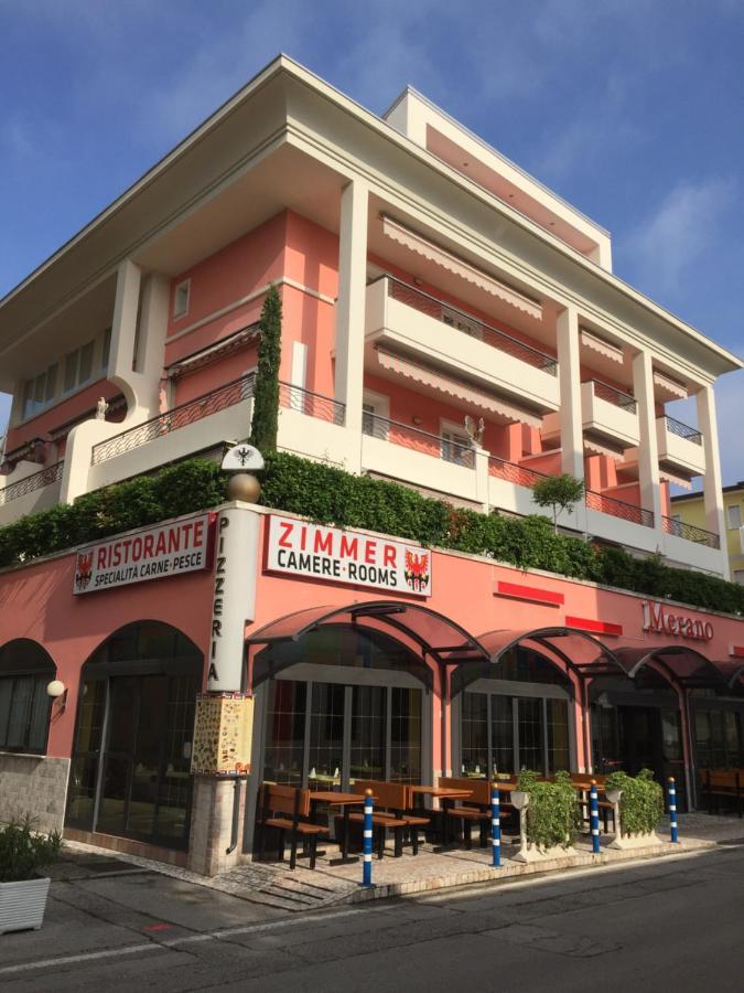 Casa Merano Residence & Ristorante Bibione - Apartments المظهر الخارجي الصورة